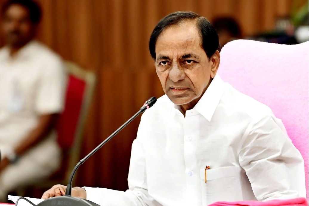 May be a conspiracy of other countries behind the heavy floods in the Godavari basin says CM KCR