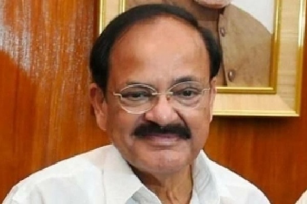 Venkaiah Naidu gives key suggestions to state Governors