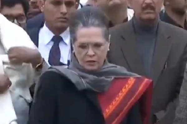 Congress supremo Sonia Gandhi will attend ED questioning