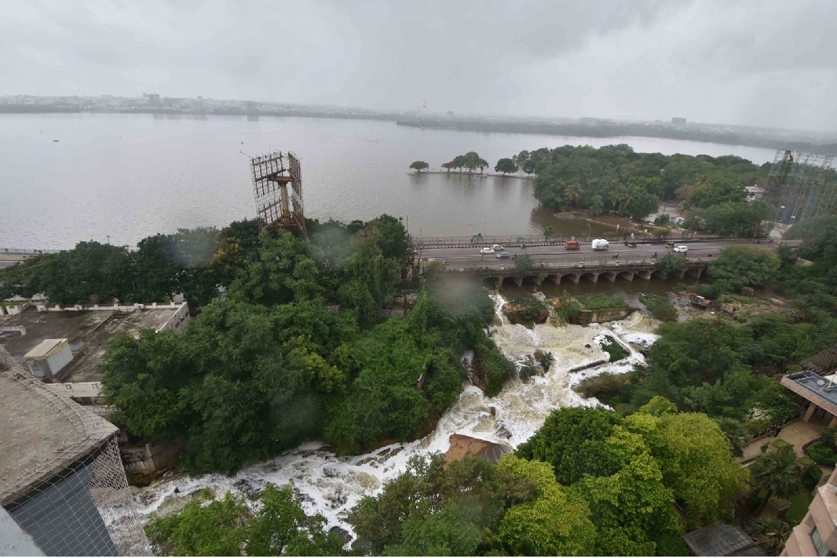Gates of twin reservoirs in Hyderabad opened after heavy rains
