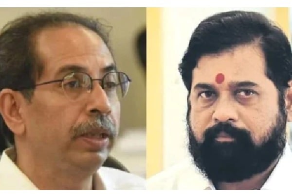 EC asks Thackeray and Shinde to give documentary evidences to prove majority 