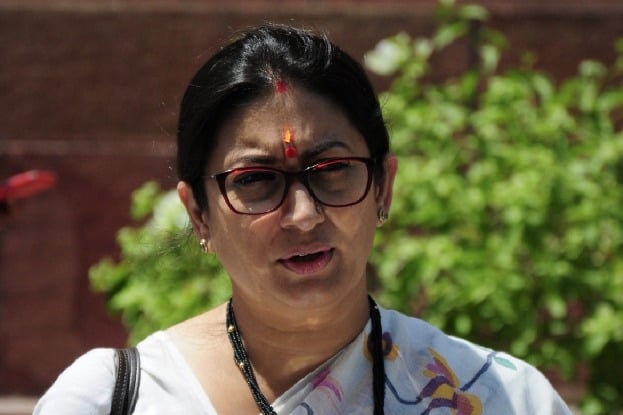 Smriti Irani sends legal notice to Congress over 'malicious allegations' against daughter