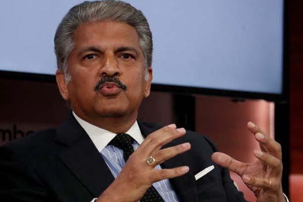 Netizens go gaga over amazing video shared by industrialist Anand Mahindra 