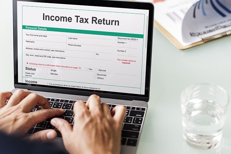 Extend due date trends on Twitter as deadline for filing Income Tax Returns nears