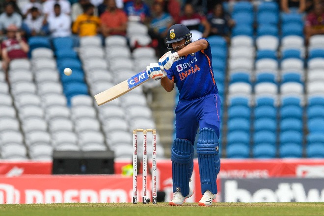 Team India posts huge total after Rohit Sharma fifty and Dinesh Karthik hard hitting