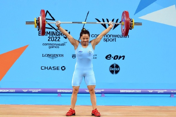 Weightlifter Mirabai Chanu clinches India's first gold medal at 2022 Commonwealth Games