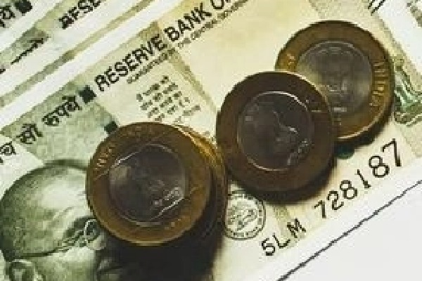 'If rupee continues to be under pressure, RBI may look at alternate measures'