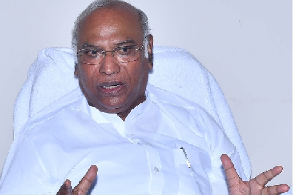 Kharge quizzed by ED during search operation in National Herald case