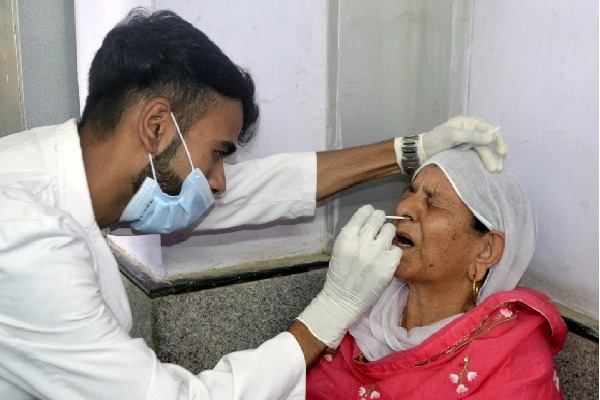 India logs 16,047 fresh Covid cases, 54 deaths