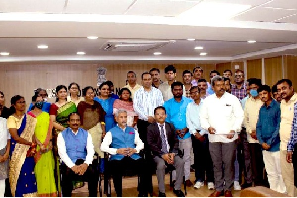 union minister jaishankar visited hyderabad Regional Passport Office