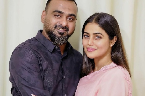 Poorna reacts to marriage cancel speculations 