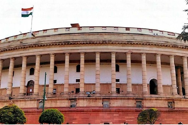 Parliamentary panel recommends reward, punishment system for grievance officials
