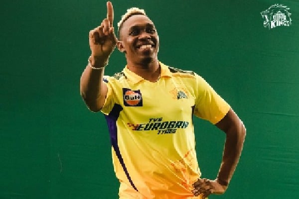 Dwayne Bravo becomes first cricketer to take 600 wickets in T20s