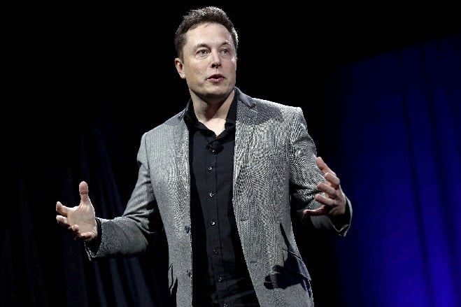 Twitter User Asks Elon Musk About His Social Media Plans