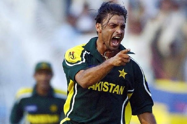  Shoaib Akhtar Reveals Message from pakistan Before Facing India For First Time 