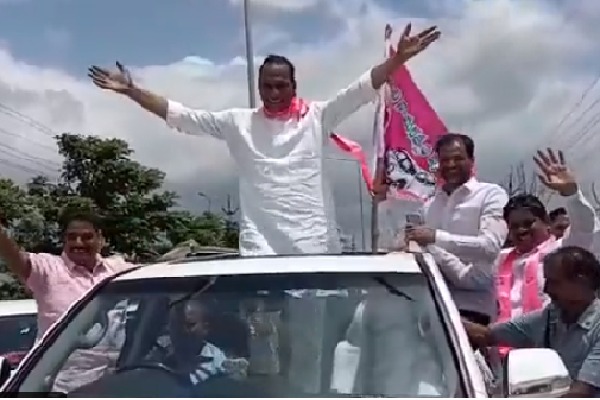 ts minister mallareddy dances on his car roof top