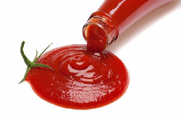 Hired men sent Tomato ketchup photos to woman who plotted to kill husband