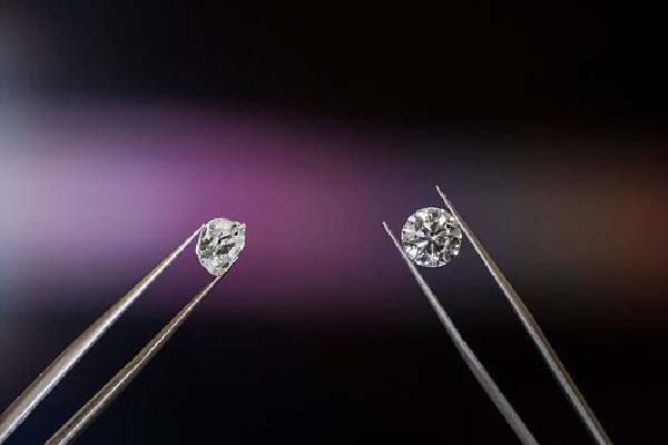 Indian made artificial diamonds gets huge demand in US and other markets