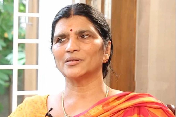 Junior NTR has to takeover TDP says Lakshmi Parvati