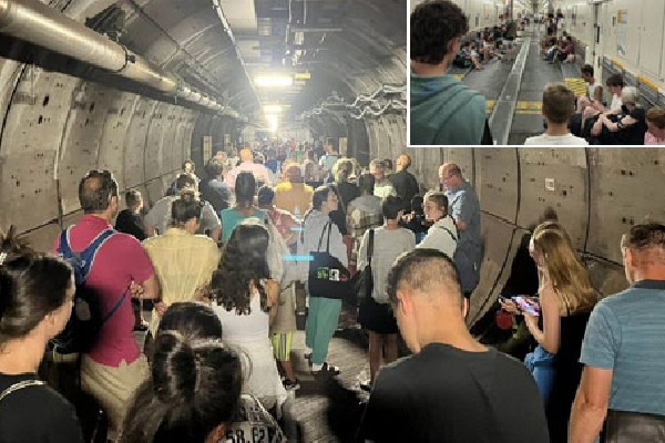  Passengers stuck in undersea tunnel for 5 hours after France UK train breaks down