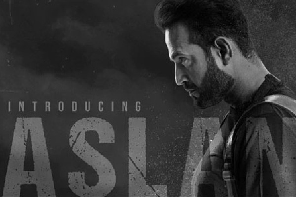 Wishesh pours on team india former cricketer irfan pathan on his movie debut