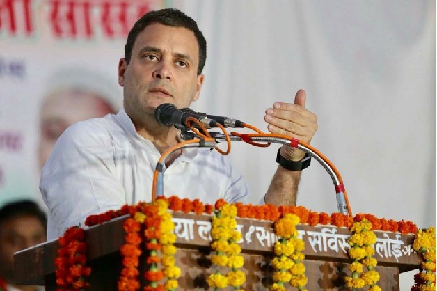 Rahul Gandhi criticizes PM Modi Khadi campaign