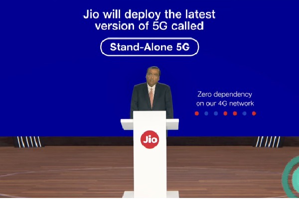 Mukesh Ambani explains Reliance JIO 5G deployment 