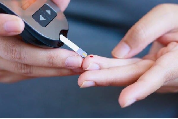 Diabetes Signs that your blood glucose levels are too low
