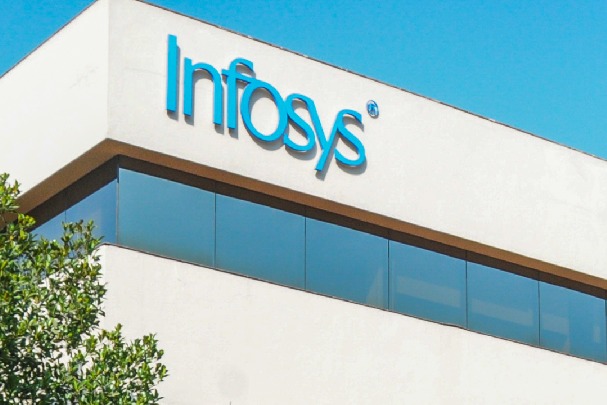 Infosys warns employees for doing part time job