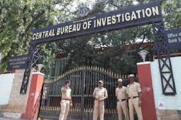 cbi arrests ysrcp counsellor maruthi reddy in derogatory comments on judges