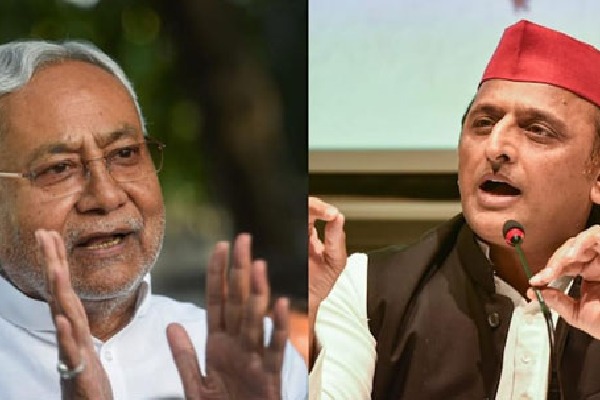 Nitish Kumar to contest 2024 polls from Uttar Pradeshs Phulpur Akhilesh Yadavs offer