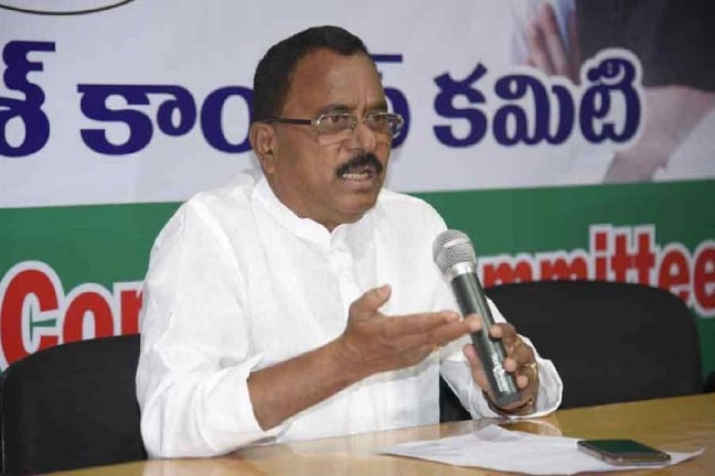 Congress faults Sangareddy Collector for describing KCR as ‘Abhinava Ambedkar’ 