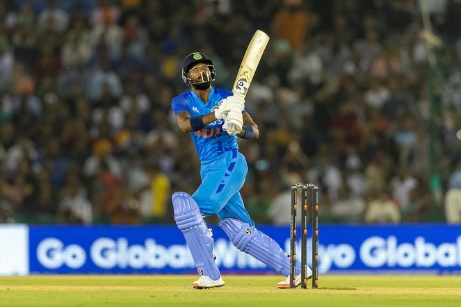 Hardik Pandya sensational innings drives India huge total against Aussies