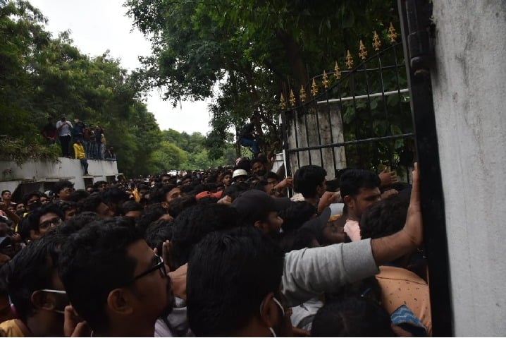 Chaos prevailed outside the Gymkhana ground of Secunderabad