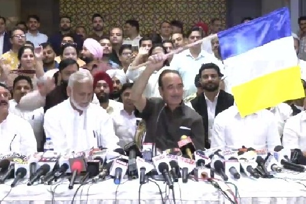 Ghulam Nabi Azad launches new political outfit names it Democratic Azad Party