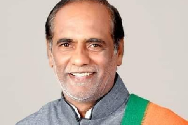bjp mp laxman comments on ysrcp and trs governmnets 