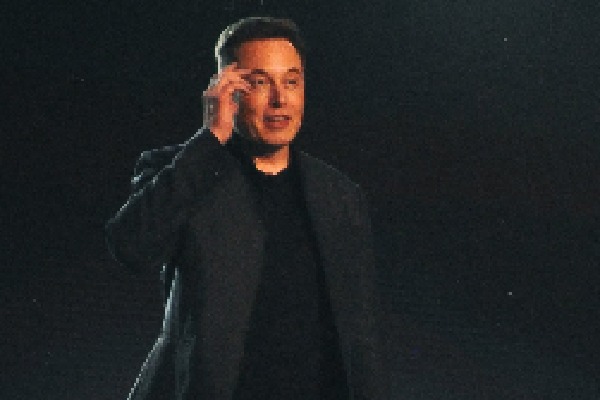 Elon Musk has peace plan for Ukraine  Zelensky his officials are not pleased