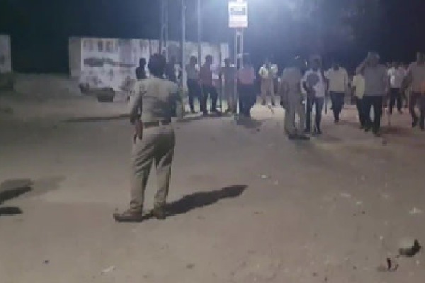  Garba event cops thrash suspects by holding them against electric pole