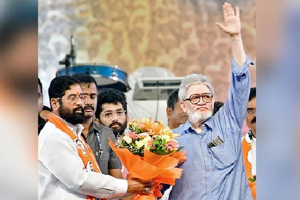 Uddhav Thackeray brother Jaideb Thackeray announces support to Eknath Shinde