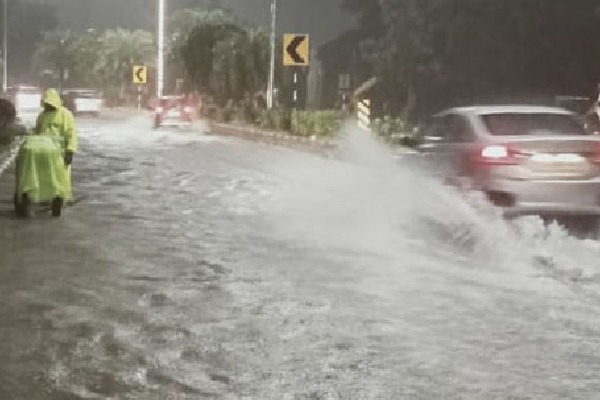 Heavy Rains lashed Andhrapradesh 