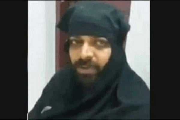Priest wears Burqa in Kerala 
