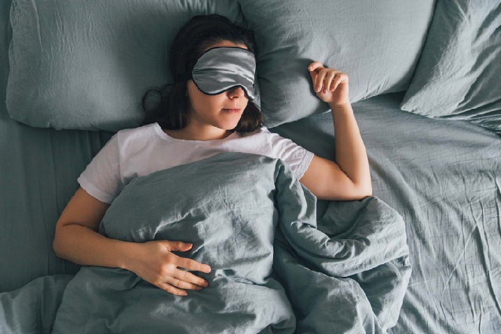 6 ways to increase melatonin production for better sleep
