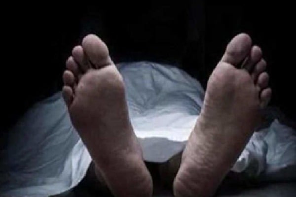 Charred body found near crematorium in Hyderabad