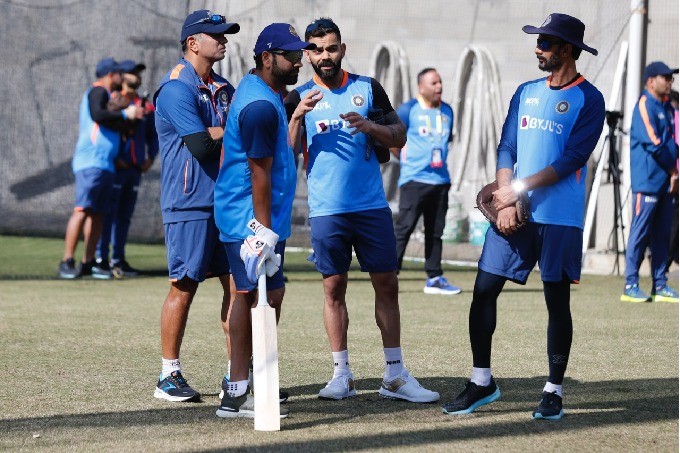 India cricketers unhappy with after practice meal in Sydney