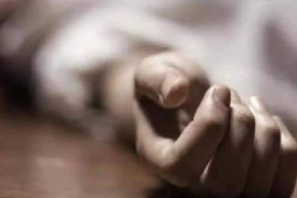 wife killed husband for Facebook Lover in nandyala district
