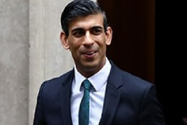 New British PM Rishi Sunak and family to move back to smaller flat above 10 Downing Street