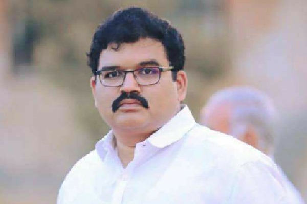 TDP ten questions to CM Jagan on Viveka murder case