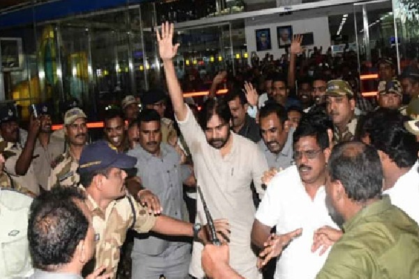 AP govt suspends Visakha ACP and CI In Airport Case