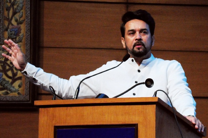 Union minister Anurag Thakur pushes bus stuck on Himachal highway
