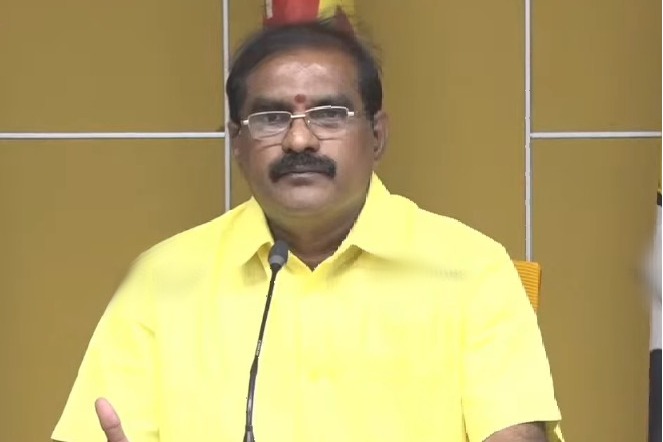 Nimmala Ramanaidu slam CM Jagan over Vemana statue issue